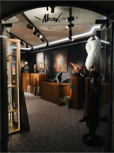 Form & Bronze Art Gallery