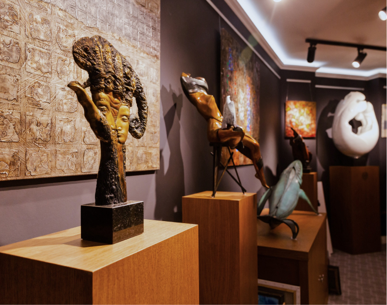Form & Bronze Art Gallery
